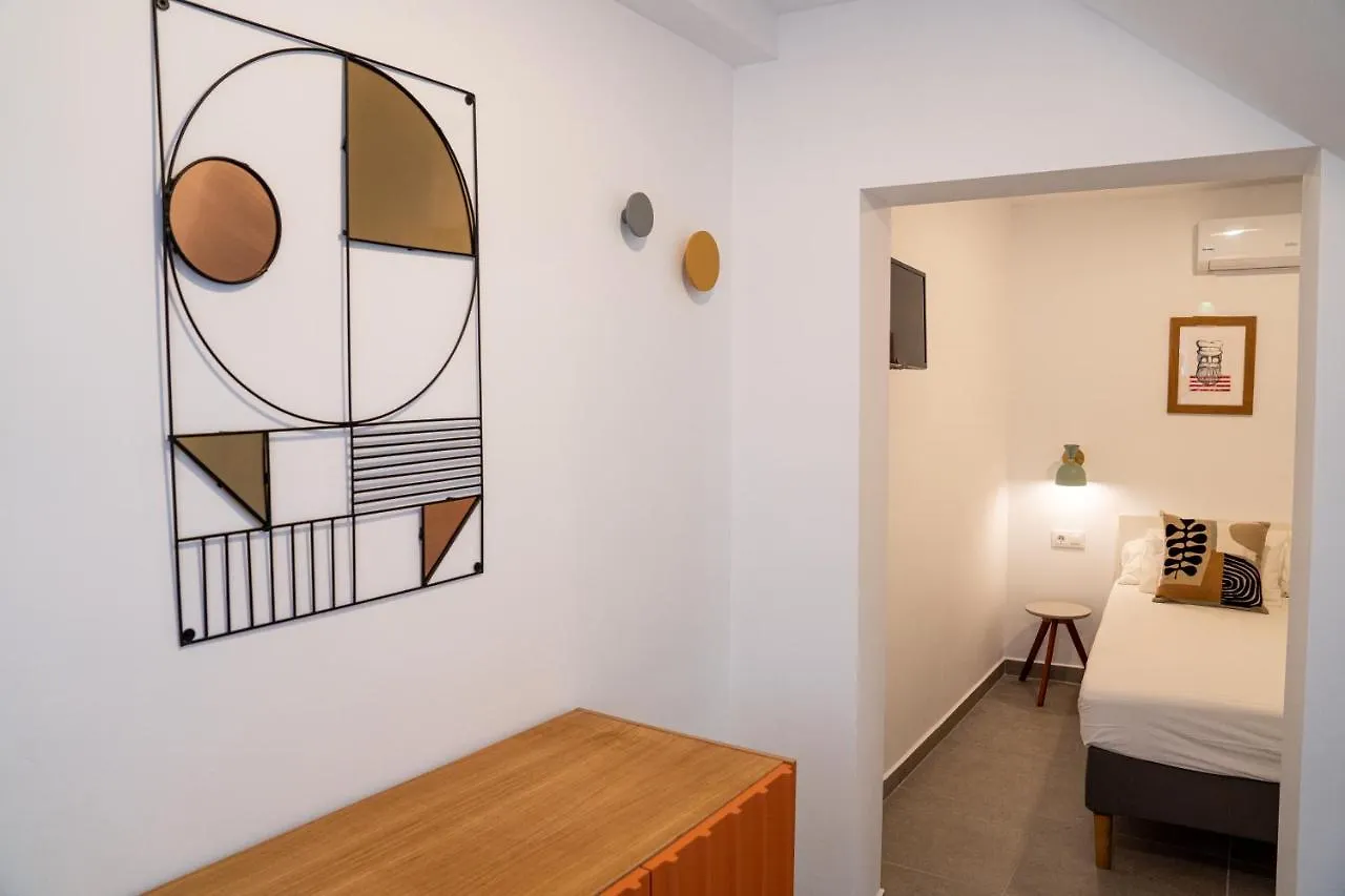 Hostal Tarantelo Conil Conil De La Frontera Guest house